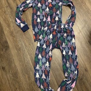 Hanna Andersson Kids Festive Tree Print Set